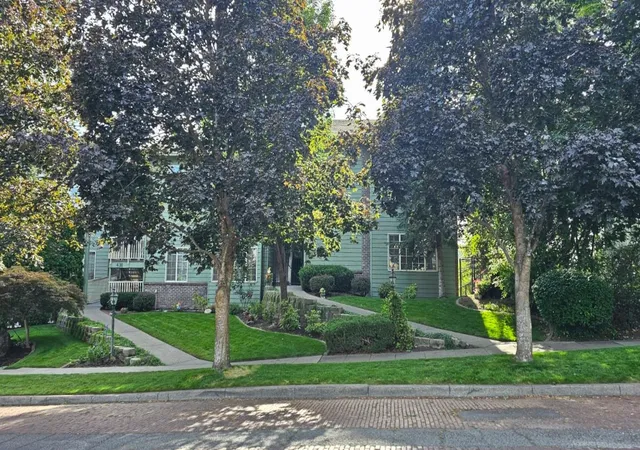 Photo 3 of Condo for sale at 438 S Coeur D'alene St, Spokane, WA 99201 | MLS# 202623682 | Listing updated on 2026-09-15