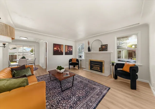 Photo 2 of Sale Pending at 2721 W Lacrosse Ave, Spokane, WA 99205 | MLS# 202623770 | Listing updated on 2026-10-05