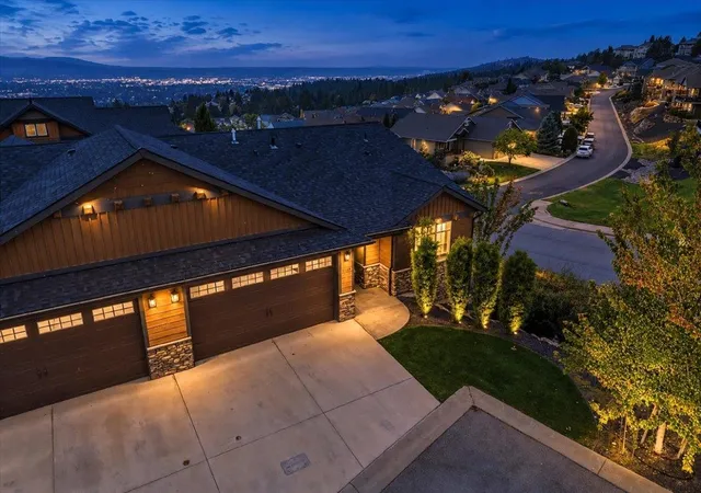 Photo 2 of Sale Pending at 8920 E Woodside Ln, Spokane, WA 99217 | MLS# 202623794 | Listing updated on 2026-09-18