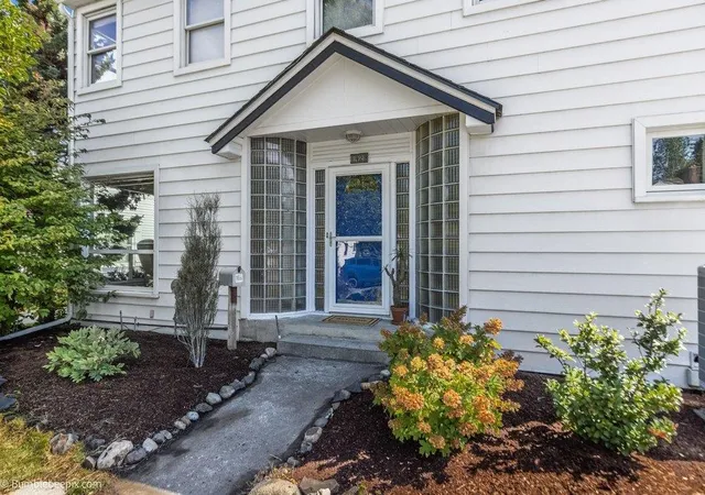 Photo 4 of Single family home for sale at 1429 S Walnut St, Spokane, WA 99203 | MLS# 202623797 | Listing updated on 2026-10-05