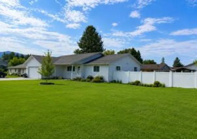 Single family home for sale at 154 E Evergreen Dr, Kettle Falls, WA 99141 | MLS# 202623803