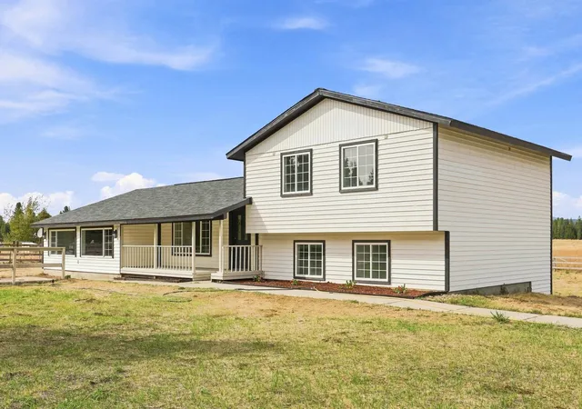 Photo 1 of Single family home for sale at 1612 W Mason Rd, Deer Park, WA 99006 | MLS# 202623809 | Listing updated on 2026-09-21