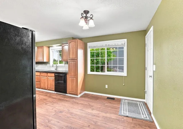 Photo 4 of Single family home for sale at 10104 E 13th Avenue, Spokane Valley, WA 99206 | MLS# 202623810 | Listing updated on 2026-09-11