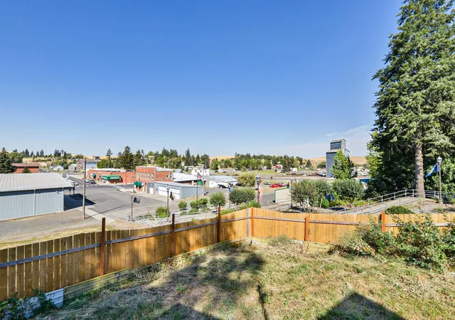Photo 3 of Single family home for sale at 102 W Pearl St, Oakesdale, WA 99158 | MLS# 202623818 | Listing updated on 2026-09-22
