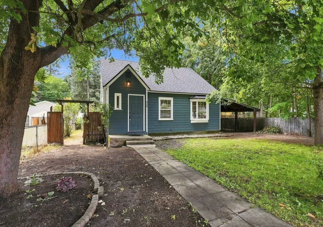 Photo 2 of Sale Pending at 825 W 4th Street, Newport, WA 99156 | MLS# 202623825 | Listing updated on 2026-09-14