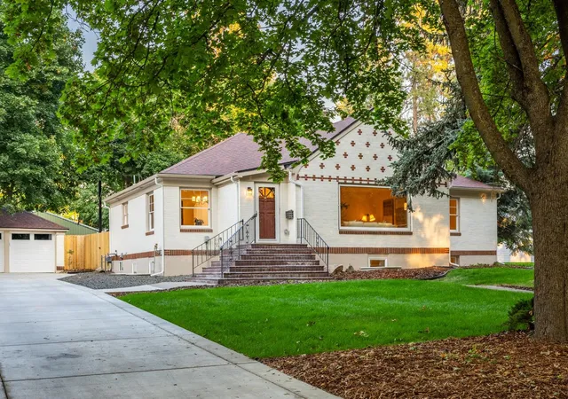 Photo 1 of Single family home for sale at 3011 S Manito Blvd, Spokane, WA 99203 | MLS# 202623877 | Listing updated on 2026-10-09