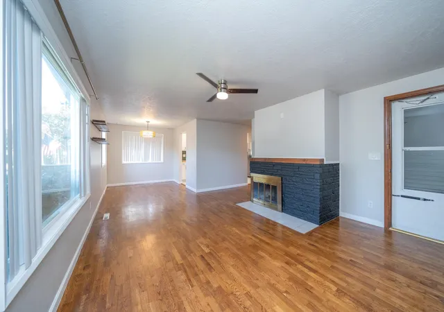 Photo 4 of Single family home for sale at 3906 E 15th Avenue, Spokane, WA 99223 | MLS# 202623888 | Listing updated on 2026-09-24