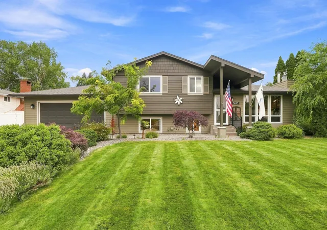 Photo 3 of Single family home for sale at 3625 S Loretta Dr, Spokane Valley, WA 99206 | MLS# 202623913 | Listing updated on 2026-10-08