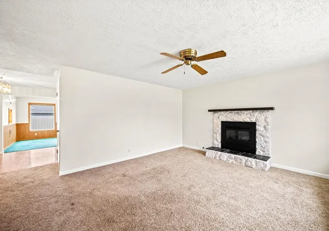 Photo 3 of Sale Pending at 721 E Lyons Ave, Spokane, WA 99208 | MLS# 202624250 | Listing updated on 2026-09-15