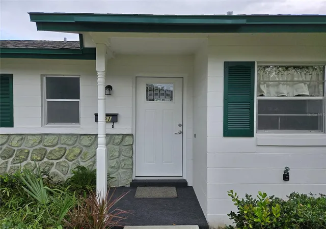 Photo 2 of Condo for sale at 201 N Hill Ave #150, Deland, FL 32724 | MLS# V4939262 | Listing updated on 2026-09-30