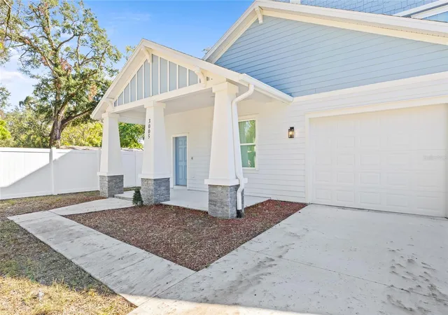 Photo 4 of Single family home for sale at 3005 E 17th Avenue, Tampa, FL 33605 | MLS# TB8326504 | Listing updated on 2026-10-20