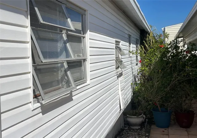 Photo 2 of Sale Pending at 3710 Gulf Of Mexico Dr #D19, Longboat Key, FL 34228 | MLS# A4634344 | Listing updated on 2026-10-06