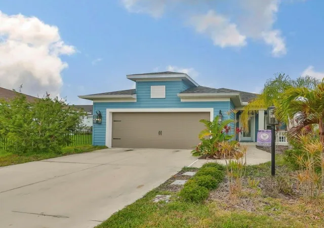 Photo 1 of Single family home for sale at 11008 Sand Pine Ln, Parrish, FL 34219 | MLS# TB8348153 | Listing updated on 2026-09-11
