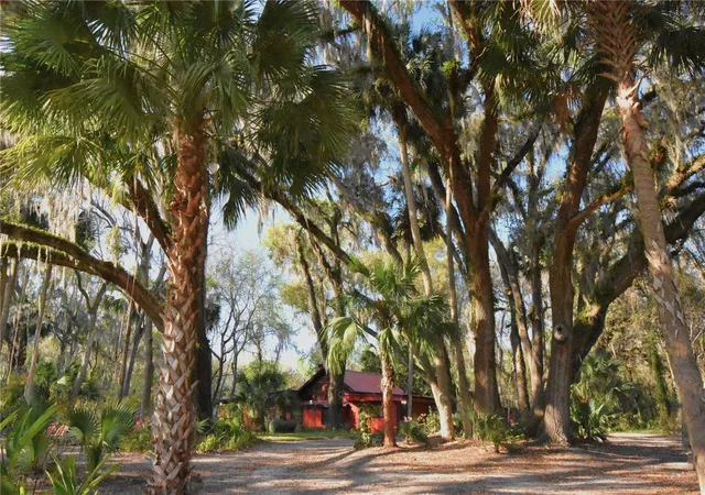 Photo 1 of Single family home for sale at 1302 Se Wacahoota Rd, Micanopy, FL 32667 | MLS# GC528567 | Listing updated on 2026-09-11
