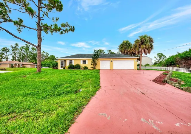 Photo 4 of Sale Pending at 3530 Adelaide Ave, North Port, FL 34288 | MLS# A4647338 | Listing updated on 2026-09-14