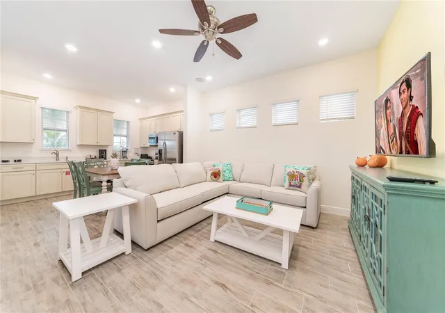 Photo 3 of Single family home for sale at 2988 Salted Rim Rd, Kissimmee, FL 34747 | MLS# O6303827 | Listing updated on 2026-10-24