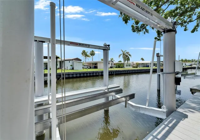Photo 3 of Single family home for sale at 6530 Simone Shores Cir, Apollo Beach, FL 33572 | MLS# TB8390462 | Listing updated on 2026-10-07