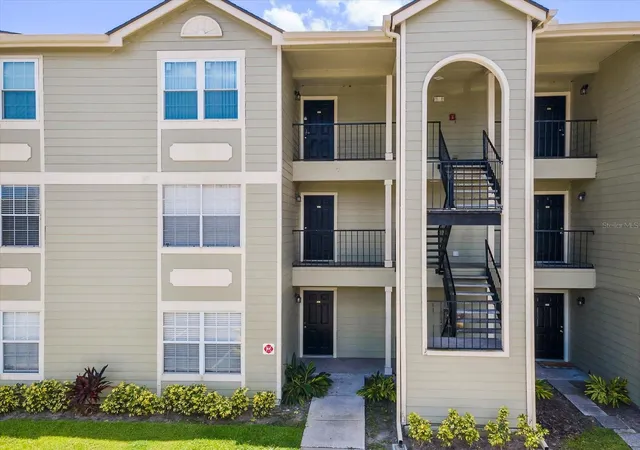 Photo 2 of Condo for sale at 2550 N Alafaya Trl #9201, Orlando, FL 32826 | MLS# O6317457 | Listing updated on 2026-09-10
