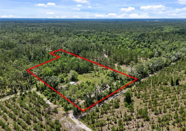 Photo 1 of Manufactured home for sale at 2309 Ne 73rd Ave, Gainesville, FL 32609 | MLS# GC531833 | Listing updated on 2026-10-06
