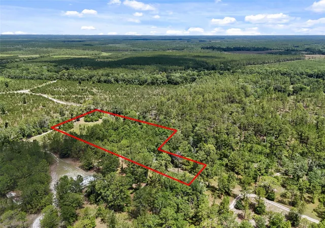 Photo 3 of Manufactured home for sale at 2309 Ne 73rd Ave, Gainesville, FL 32609 | MLS# GC531833 | Listing updated on 2026-10-06
