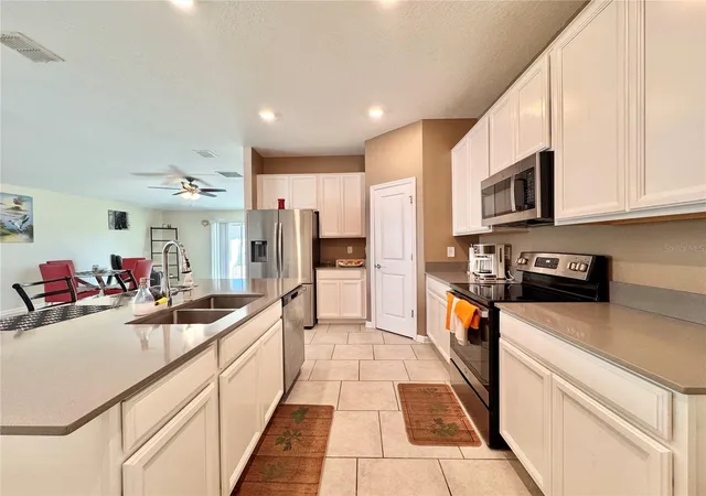 Photo 3 of Single family home for sale at 913 Washington St, Bartow, FL 33830 | MLS# O6323250 | Listing updated on 2026-09-15