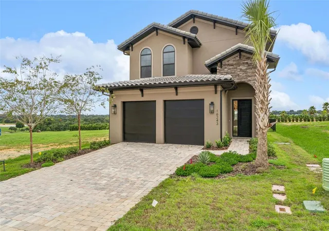Photo 2 of Single family home for sale at 16243 Vetta Dr, Montverde, FL 34756 | MLS# G5099164 | Listing updated on 2026-10-03