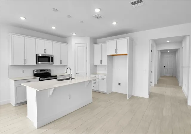 Photo 3 of Single family home for sale at 1718 Crooked Creek St, St Cloud, FL 34772 | MLS# S5130458 | Listing updated on 2026-10-07