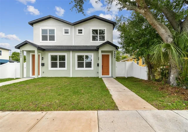 Townhouse for sale at 3455 17th Avenue S, ST PETERSBURG, FL 33711 | MLS# TB8411659
