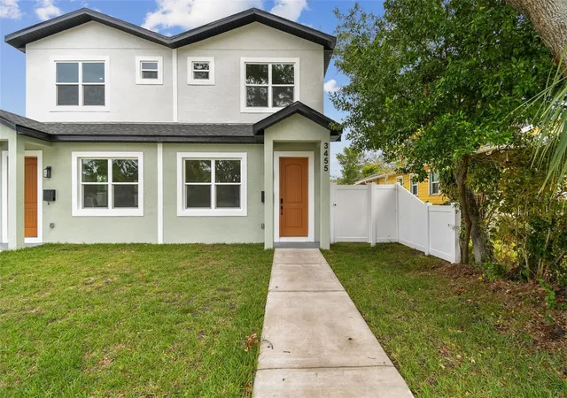 Photo 2 of Townhouse for sale at 3455 17th Avenue S, St Petersburg, FL 33711 | MLS# TB8411659 | Listing updated on 2026-09-11