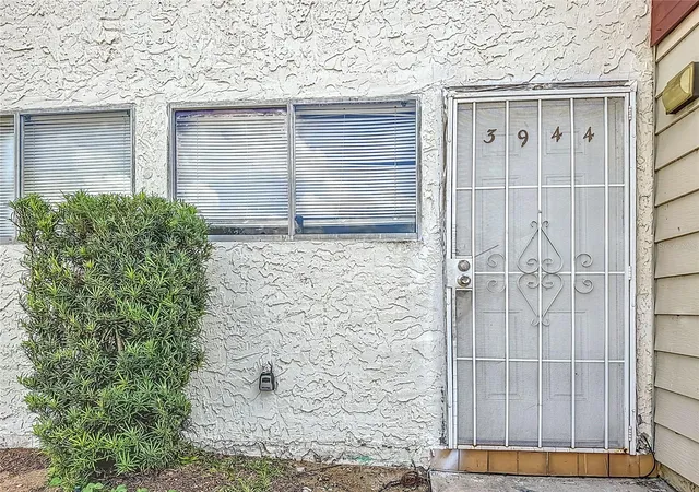 Photo 3 of Condo for sale at 3944 Crayrich Cir #A-4, Orlando, FL 32839 | MLS# O6331282 | Listing updated on 2026-09-11