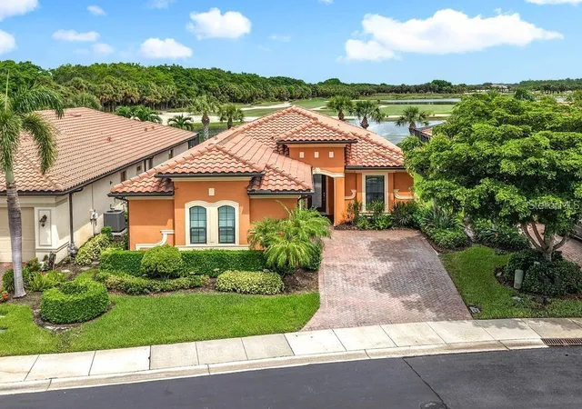 Photo 4 of Single family home for sale at 10264 Porto Romano Dr, Miromar Lakes, FL 33913 | MLS# G5101287 | Listing updated on 2026-09-15