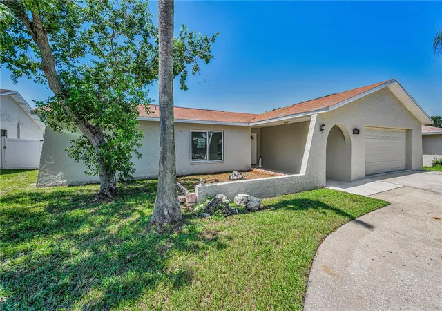 Photo 3 of Single family home for sale at 11121 Peppertree Ln, Port Richey, FL 34668 | MLS# TB8421067 | Listing updated on 2026-10-12