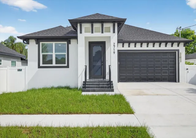 Photo 3 of Single family home for sale at 2719 W Saint John St, Tampa, FL 33607 | MLS# TB8424963 | Listing updated on 2026-10-01