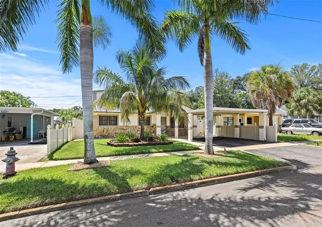 Photo 2 of Single family home for sale at 2035 28th Street S, St Petersburg, FL 33712 | MLS# TB8426672 | Listing updated on 2026-09-15