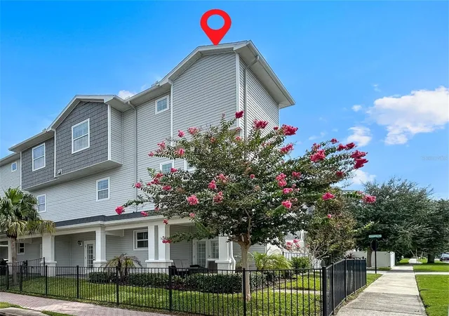 Townhouse for sale at 510 Douglas Pl, DUNEDIN, FL 34698 | MLS# TB8427473