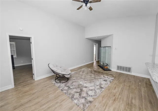 Photo 3 of Single family home for sale at 3307 Fox Ridge Dr, Winter Haven, FL 33884 | MLS# L4956106 | Listing updated on 2026-10-05