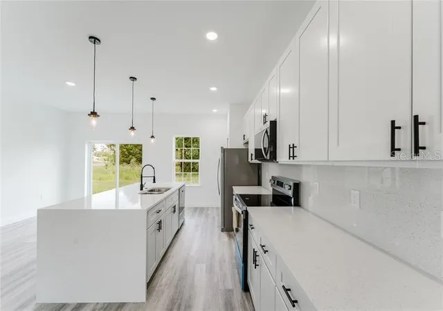 Photo 3 of Single family home for sale at 16204 Sw 27th Terrace Rd, Ocala, FL 34473 | MLS# O6347080 | Listing updated on 2026-10-15