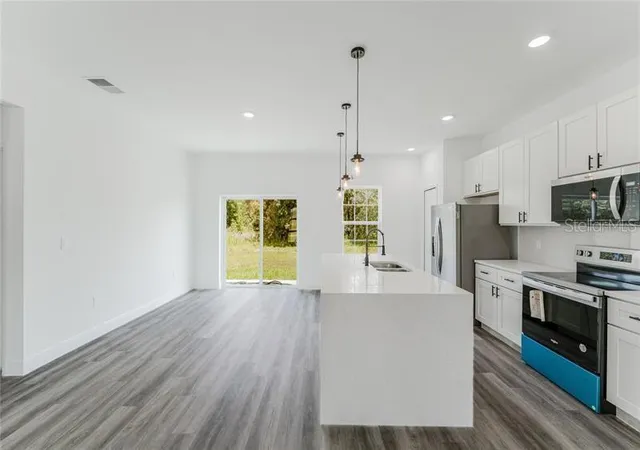 Photo 3 of Single family home for sale at 16204 Sw 27Th Terrace Rd, Ocala, FL 34473 | MLS# O6347080 | Listing updated on 2026-10-15