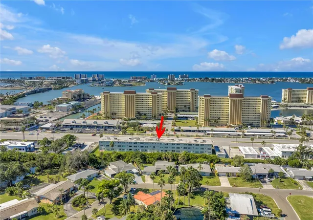 Condo for sale at 4455 Duhme Rd #109, Saint Petersburg, FL 33708 | MLS# TB8431468