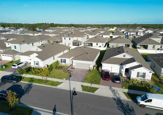 Photo 3 of Single family home for sale at 1177 Fox Hedge Ln, Saint Cloud, FL 34771 | MLS# S5136265 | Listing updated on 2026-10-02