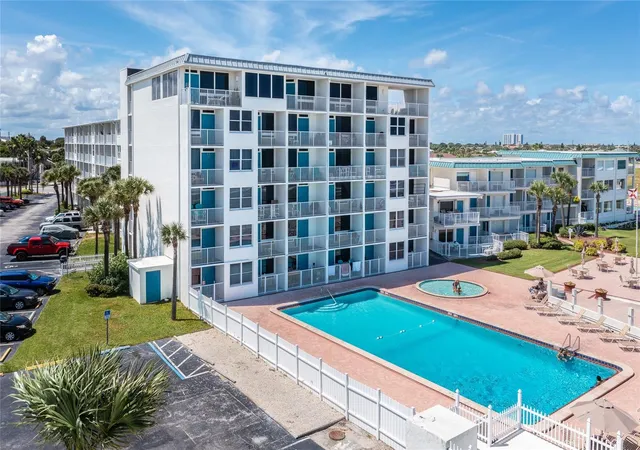 Photo 2 of Condo for sale at 935 S Atlantic Ave #303, Daytona Beach, FL 32118 | MLS# FC313480 | Listing updated on 2026-09-30
