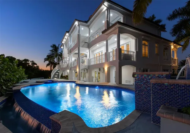 Photo 3 of Mansion for sale at 6199 54th Street S, Saint Petersburg, FL 33715 | MLS# TB8439000 | Listing updated on 2026-10-07
