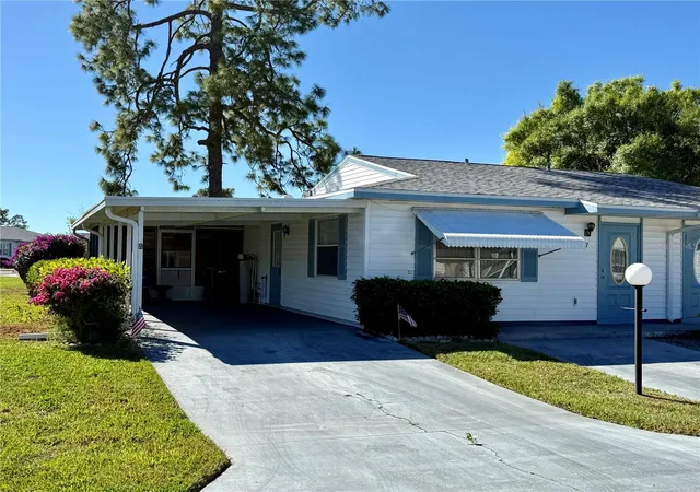 Photo 1 of Single family home for sale at 7 Desert Candle Cir, Lehigh Acres, FL 33936 | MLS# A4670959 | Listing updated on 2026-09-11