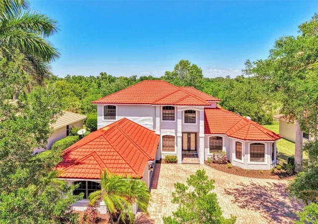 Photo 1 of Single family home for sale at 5684 Eastwind Dr, Sarasota, FL 34233 | MLS# A4671483 | Listing updated on 2026-09-28