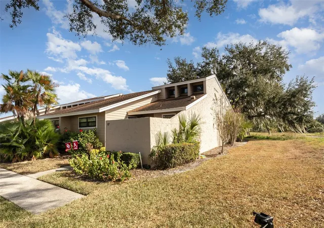 Photo 3 of Condo for sale at 5225 Imperial Lakes Blvd #57, Mulberry, FL 33860 | MLS# TB8447671 | Listing updated on 2026-09-15