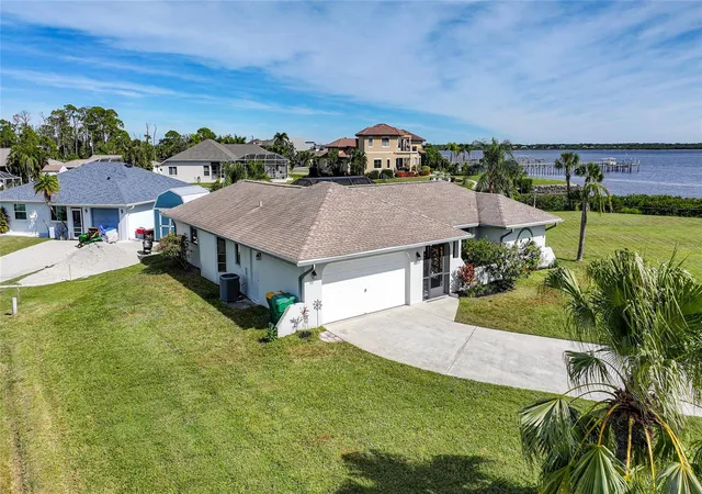 Photo 3 of Single family home for sale at 3522 Fox Ter, Port Charlotte, FL 33981 | MLS# C7517756 | Listing updated on 2026-09-09