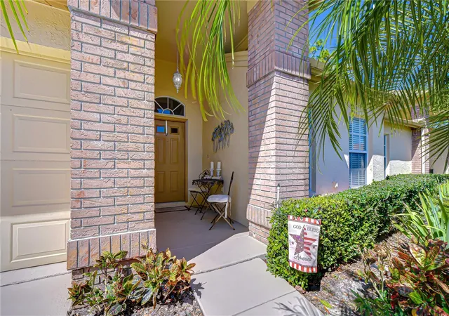 Photo 3 of House for sale at 6543 Pine Walk Dr, New Port Richey, FL 34655 | MLS# W7880794 | Listing updated on 2026-09-26
