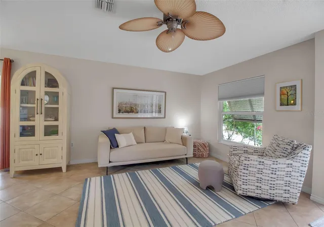 Photo 3 of Single family home for sale at 721 N Jefferson Ave #721, Sarasota, FL 34237 | MLS# A4672260 | Listing updated on 2026-09-18