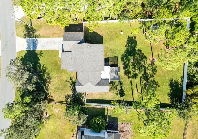 Photo 3 of Single family home for sale at 2049 Eldorado Ct, Saint Cloud, FL 34771 | MLS# O6362438 | Listing updated on 2026-10-15