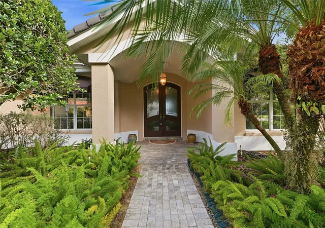 Photo 3 of Single family home for sale at 108 Lake Region Blvd N, Winter Haven, FL 33881 | MLS# L4957549 | Listing updated on 2026-09-18